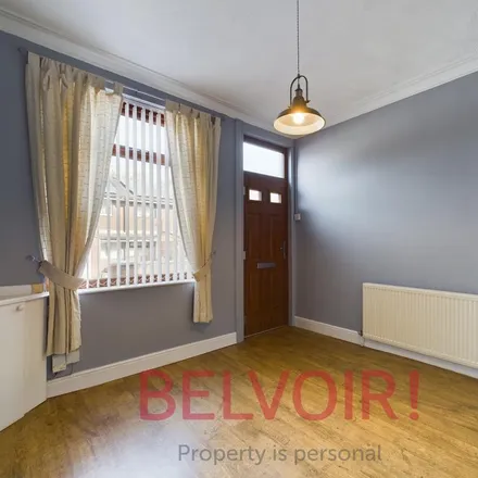 Image 1 - Adkins Street, Burslem, ST6 2LH, United Kingdom - Townhouse for rent