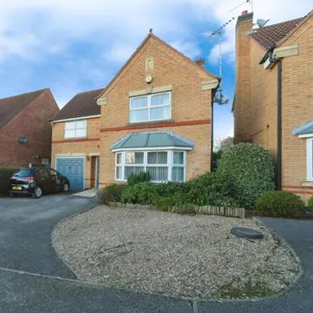 Buy this 4 bed house on Springwell Park Drive in Inkersall Green, S43 3GJ