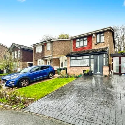 Buy this 4 bed house on Saint Christopher Close in West Bromwich, B70 6TZ