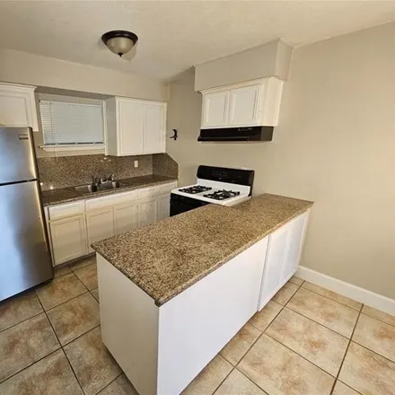 Rent this 2 bed apartment on Blacksbear Elementary School in Berry Street, Houston