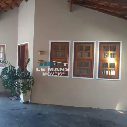 Buy this 3 bed house on Rua Amábile Ravelli in Vila Industrial, Piracicaba - SP