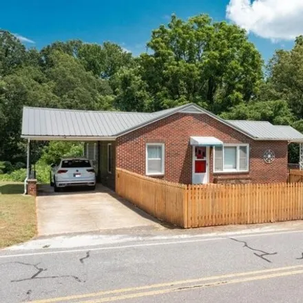 Buy this 2 bed house on 338 Reservoir Road in Marion, NC 28752