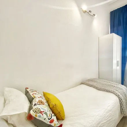 Image 1 - Madrid, Glorieta de Quevedo, 7, 28015 Madrid - Room for rent