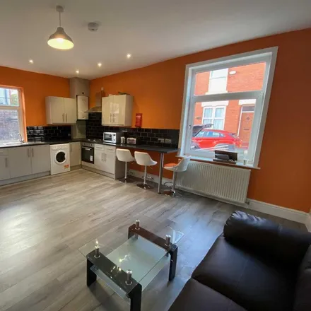 Rent this 4 bed room on Spring Gardens in Salford, M6 5LQ