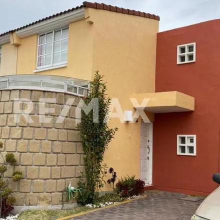 Rent this 3 bed house on La alianza in Avenida Benito Juárez, 52140 Metepec