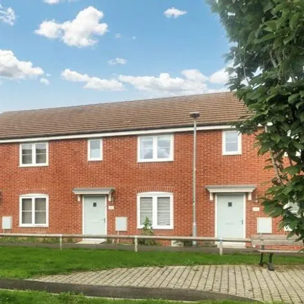 Buy this 3 bed townhouse on Upper Ox Hill in Lydiard Millicent, SN5 4GG