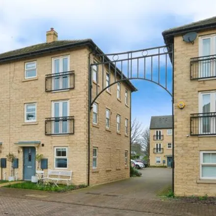 Buy this 2 bed house on 51 Holts Crest Way in Leeds, LS12 2AG