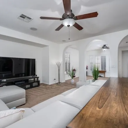 Image 8 - 7141 North Pipers Run Place, North Las Vegas, NV 89084, USA - House for sale