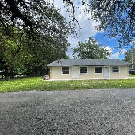 Image 2 - 8302 North Mulberry Street, Tampa, FL 33604, USA - House for sale