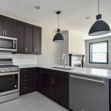 Image 4 - 4324 North Ashland Avenue, Chicago, IL 60640, USA - Townhouse for rent