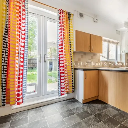 Image 2 - 19 Rostella Road, London, SW17 0TP, United Kingdom - House for rent
