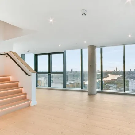 Rent this 2 bed apartment on Vetro in Salter Street, Canary Wharf