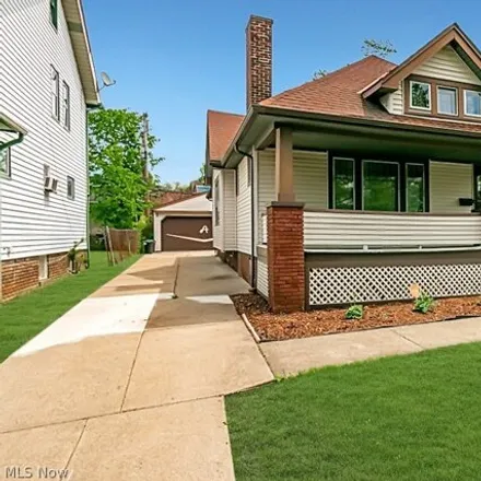 Buy this 2 bed house on 3573 Menlo Road in Shaker Heights, OH 44120