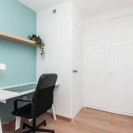Rent this 1 bed apartment on Enigmatik in Carrer d'Eduard Toda, 43201 Reus