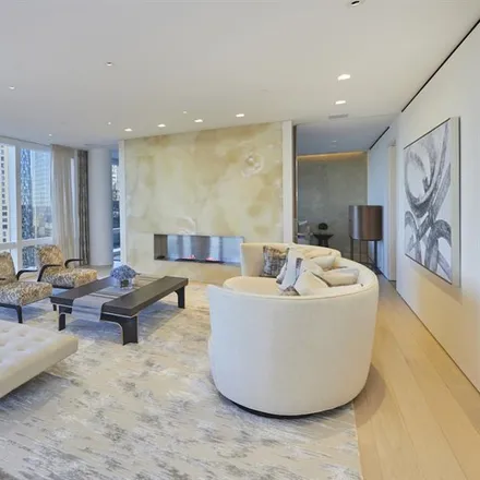 Image 1 - 25 COLUMBUS CIRCLE 72B in New York - Apartment for sale
