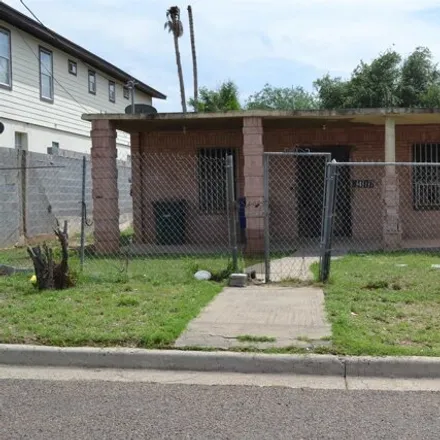 Buy this 3 bed house on 2417 Cross St in Laredo, Texas