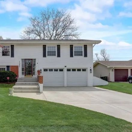 Buy this 4 bed house on 1351 Devonshire Lane in Hoffman Estates, Schaumburg Township