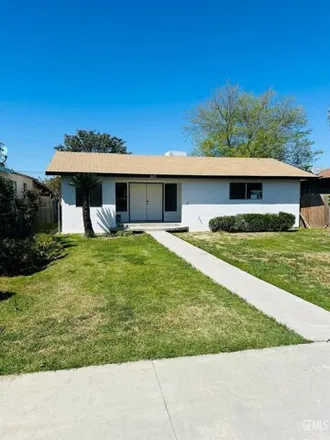 Buy this 3 bed house on 631 Clinton Street in Delano, CA 93215