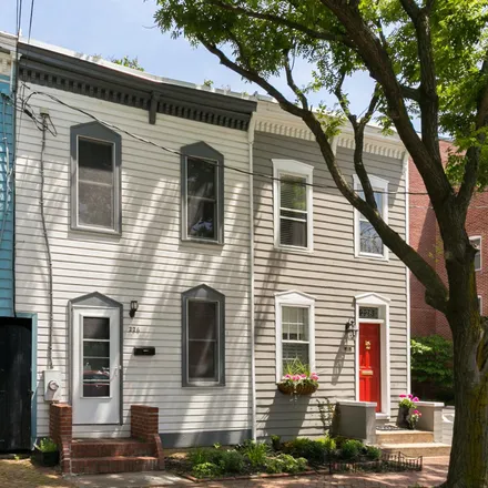 Rent this 2 bed townhouse on 210 South West Street in Alexandria, VA 22314