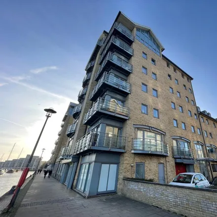 Rent this 2 bed apartment on Estuary House in Lower Burlington Road, Bristol