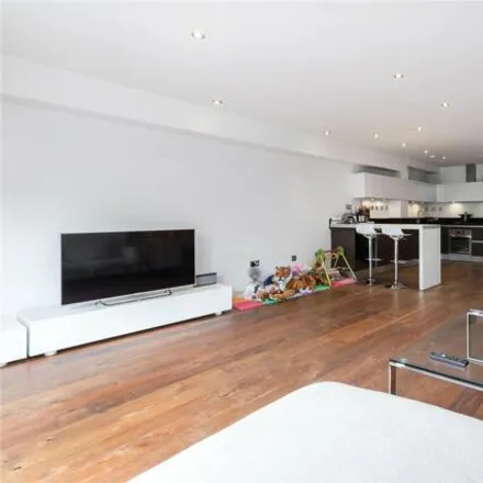 Image 9 - Ordinary people in Tokyo, Old Street, London, EC1V 9AX, United Kingdom - Apartment for sale