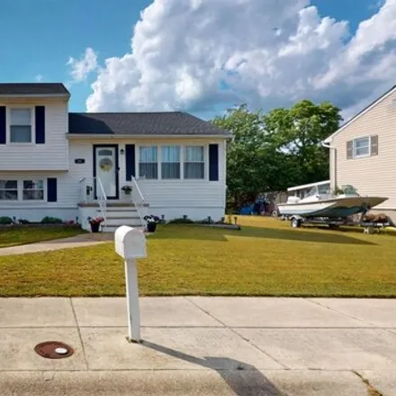 Buy this 4 bed house on 8 Bucknell Road in Somers Point, NJ 08244