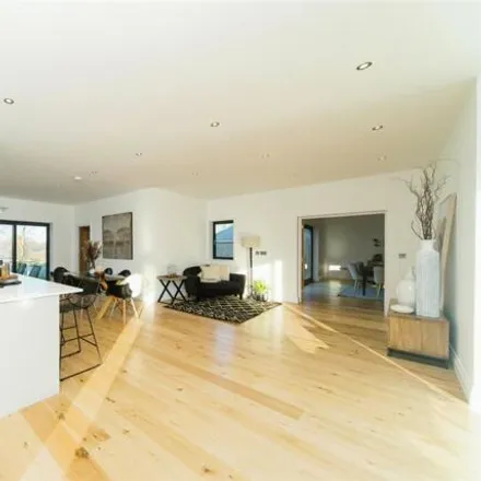 Image 4 - Oakview Place, East Sussex, East Sussex, Tn22 - House for sale