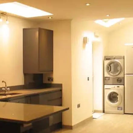 Rent this 6 bed apartment on 144 Hubert Road in London, RM13 8AD