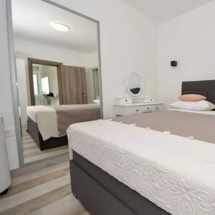 Image 5 - Pašman, Mrljane, Zadar County, Croatia - Apartment for rent