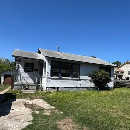 Buy this 2 bed house on 321 Kashmuir Place in San Antonio, TX 78223