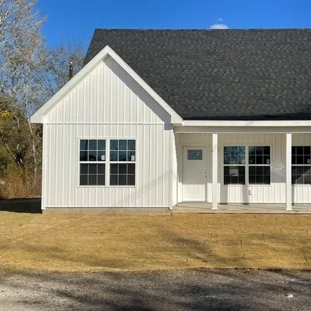 Buy this 3 bed house on 142 Water Street in Big Sandy, Benton County