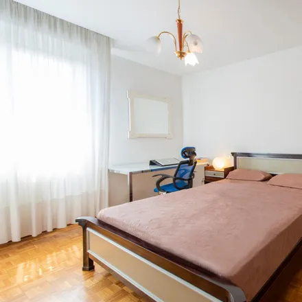 Rent this 5 bed room on Via Empoli in 20162 Milan MI, Italy