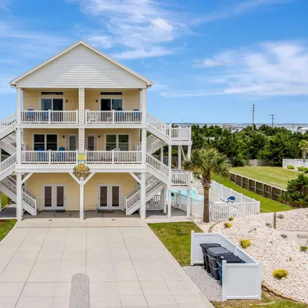 Image 1 - 3104 Ocean Drive, Emerald Isle, NC 28594, USA - Townhouse for sale