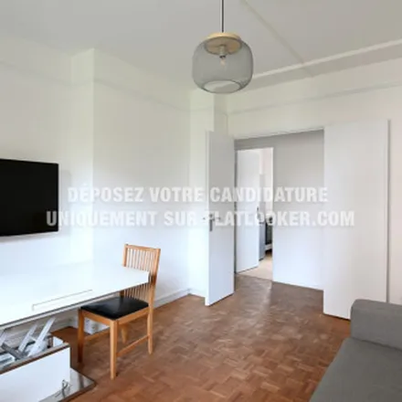 Rent this 3 bed apartment on 11 Avenue Guillemin in 92600 Asnières-sur-Seine, France