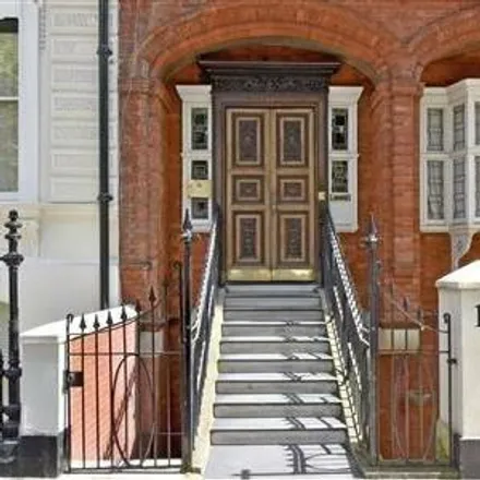 Buy this 1 bed apartment on 193 Queen's Gate in London, SW7 5EZ