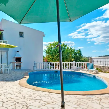 Buy this 3 bed house on Algarve in Distrito de Faro, Portugal