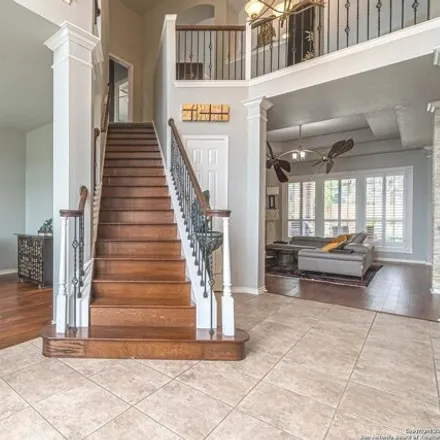 Image 2 - 8750 Timberland Trail, Fair Oaks Ranch, Bexar County, TX 78015, USA - House for sale