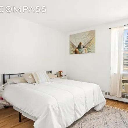 Image 3 - 1831 Madison Ave Apt 9F, New York, 10035 - Apartment for sale