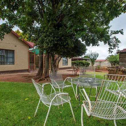 Image 9 - Penny Street, Witpoortjie, Roodepoort, 1725, South Africa - Apartment for rent