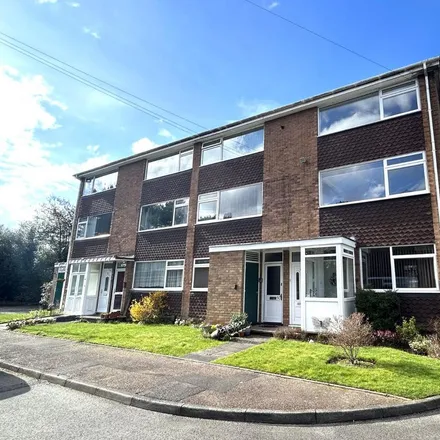 Rent this 2 bed apartment on Links View in Streetly, B74 3EP
