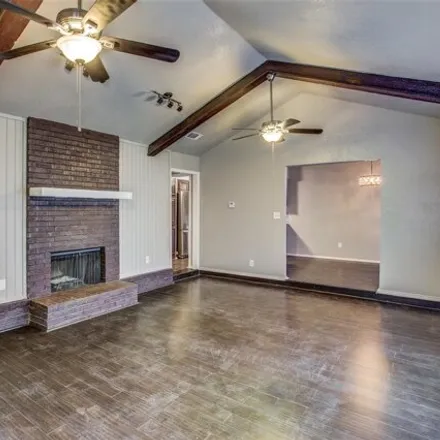 Image 2 - 3840 Wedgworth Road South, Fort Worth, TX 76133, USA - House for rent