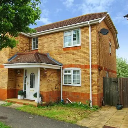 Buy this 4 bed house on Lime Avenue in Beeston, SG19 1GB