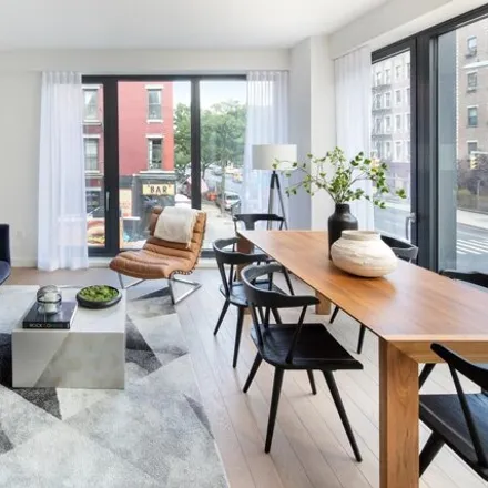 Image 2 - 615 10th Avenue, New York, NY 10019, USA - Condo for sale