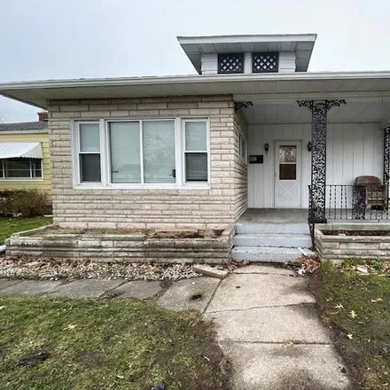 Buy this 2 bed house on 2718 Hartzer Street in South Bend, IN 46628