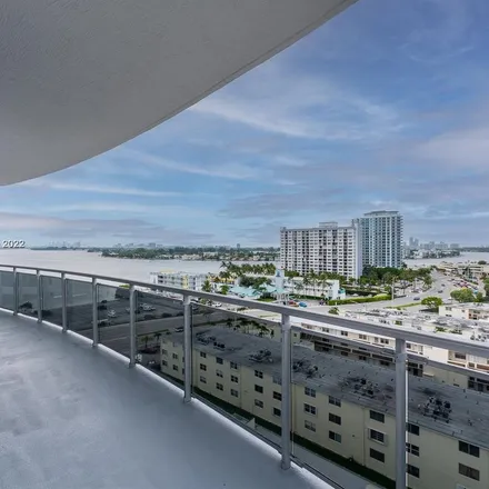 Image 6 - 7901 Hispanola Avenue, North Bay Village, Miami-Dade County, FL 33141, USA - Apartment for rent