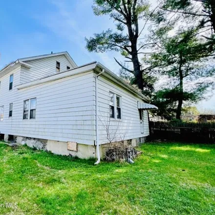 Buy this 12 bed house on 212 Parrish Street in Wilkes-Barre, PA 18702