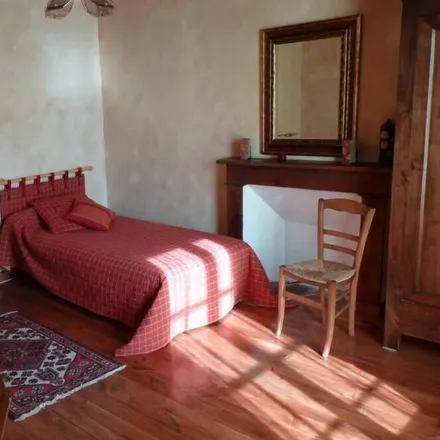 Rent this 4 bed house on Impasse du Village Guillot in 50200 Gouville-sur-Mer, France