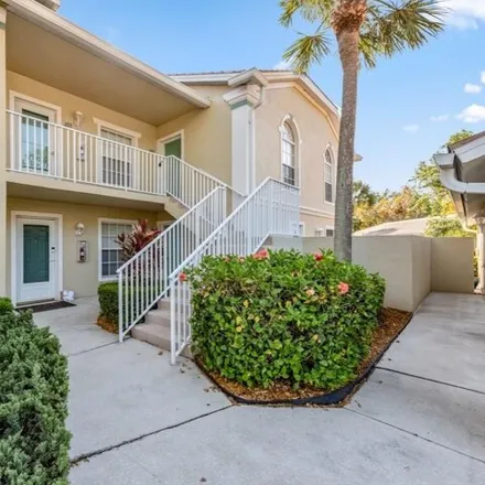 Image 1 - 22717 Sandy Bay Drive, Fountain Lakes, Lee County, FL 33928, USA - Condo for sale