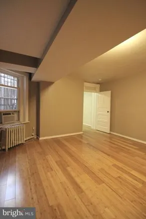 Image 5 - 1809 19th Street Northwest, Washington, DC 20009, USA - Apartment for rent