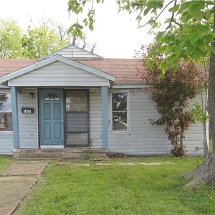 Rent this 2 bed house on 1461 South 6th Street in Temple, TX 76504